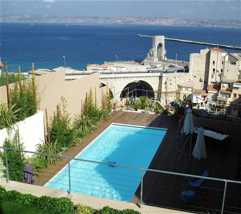 Construction d'une piscine à Marseille